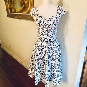 GownTown Retro Vintage style fit and flare dress